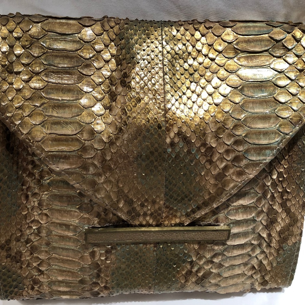 Ry Augusti Python Clutch With Stingray Bar Closur… - image 2